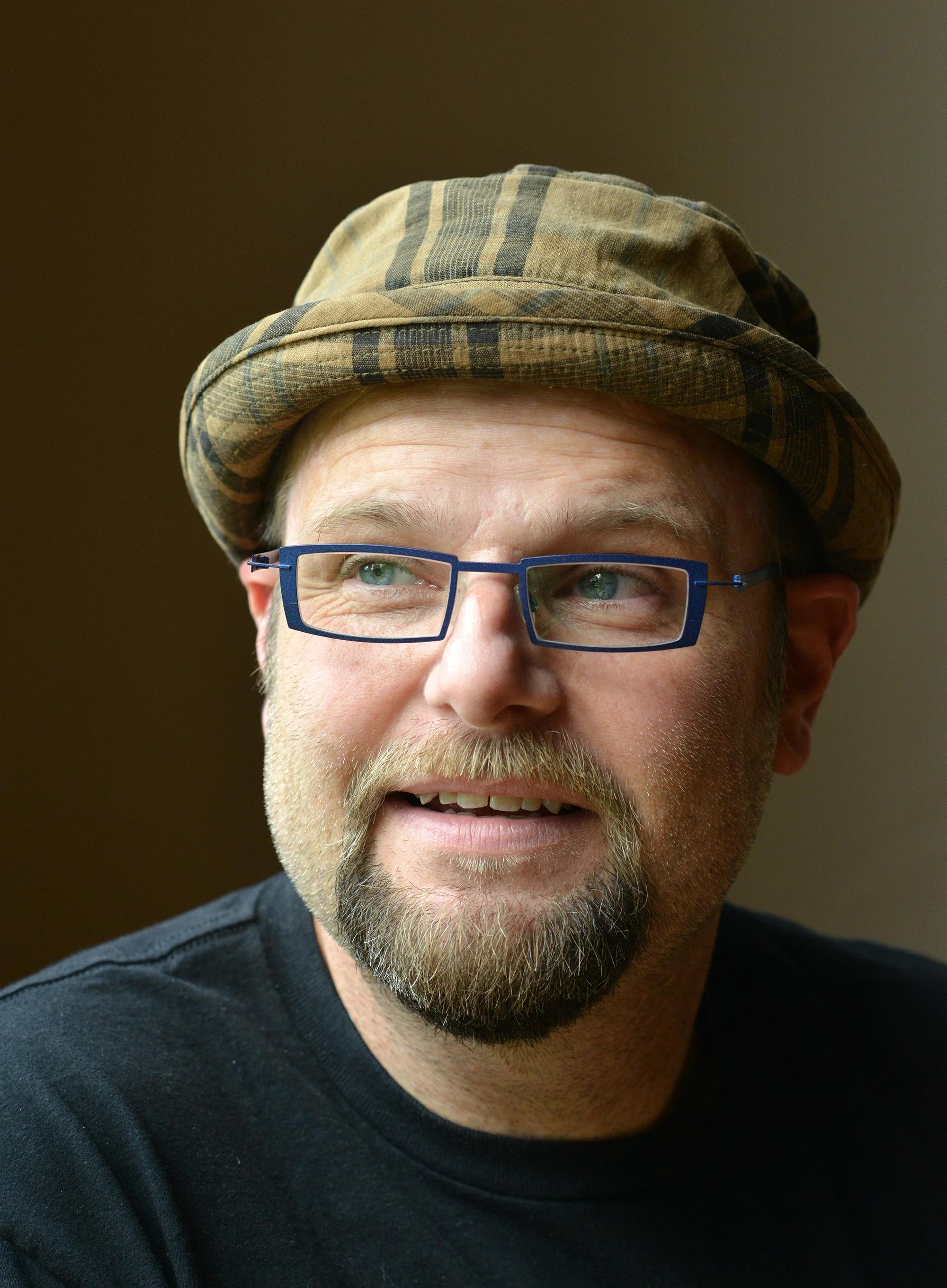 Alan Gratz